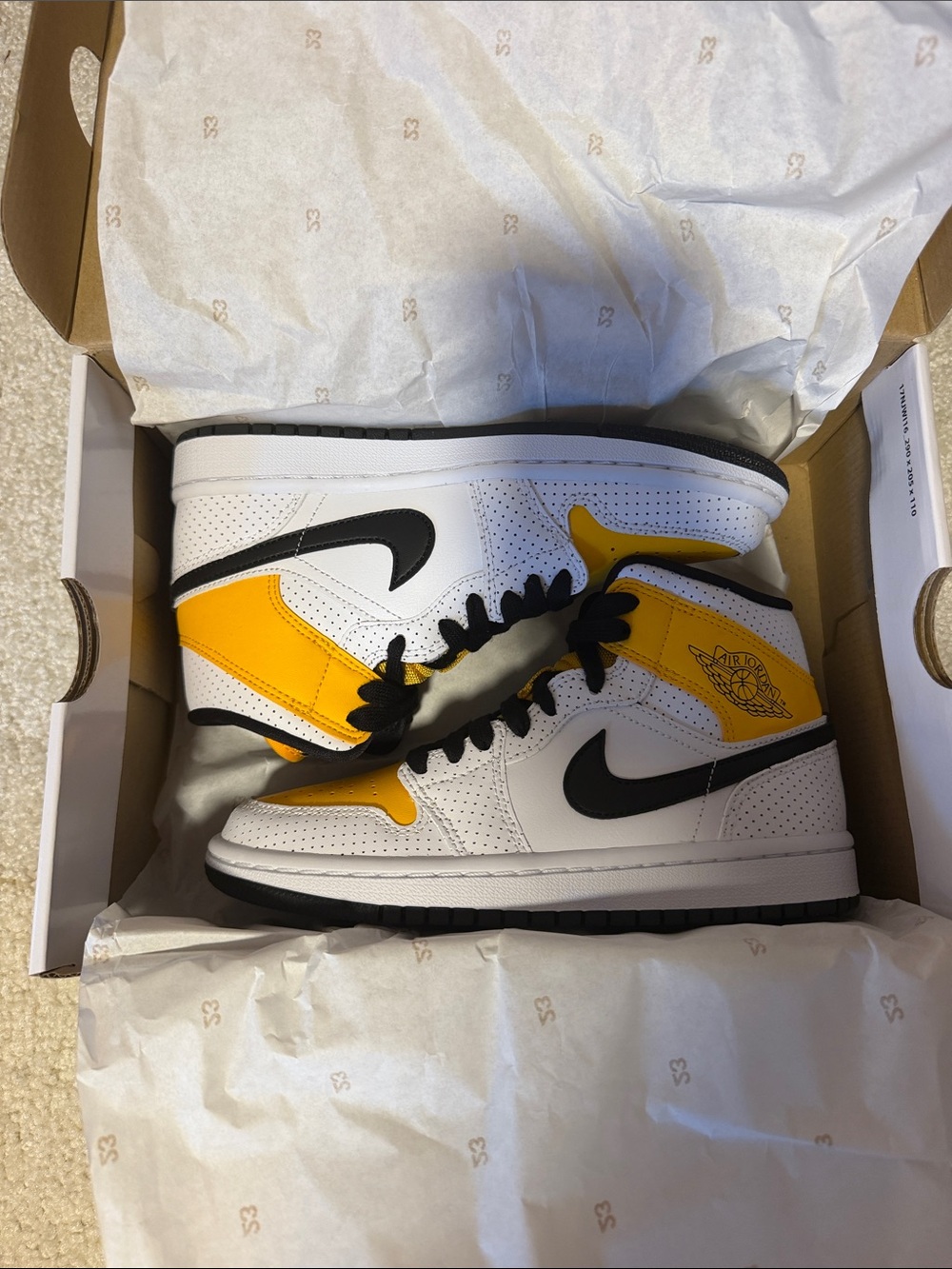 Nike Air Jordan 1 Mid Sneakers - White/Yellow/Black
